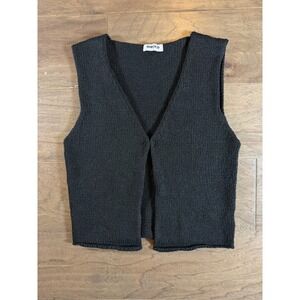 Rumored Black Knit V-Neck Vest Sleeveless Hook Eye Closure Size S